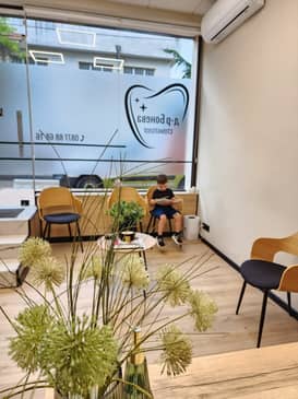 Slider image (3) Dr. Boneva Dentist